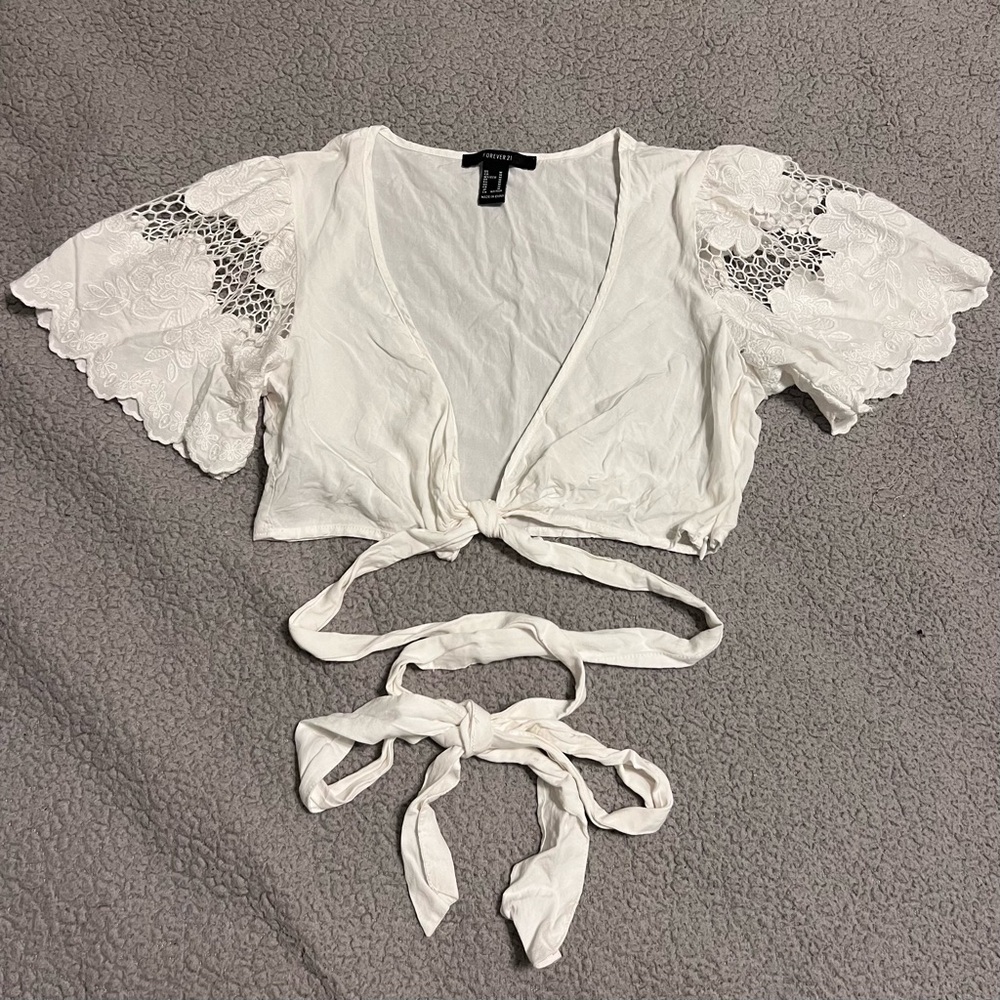 Forever 21 floral lace wrap top